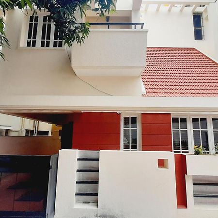 Urban Retreat Villa Bangalore Exterior foto